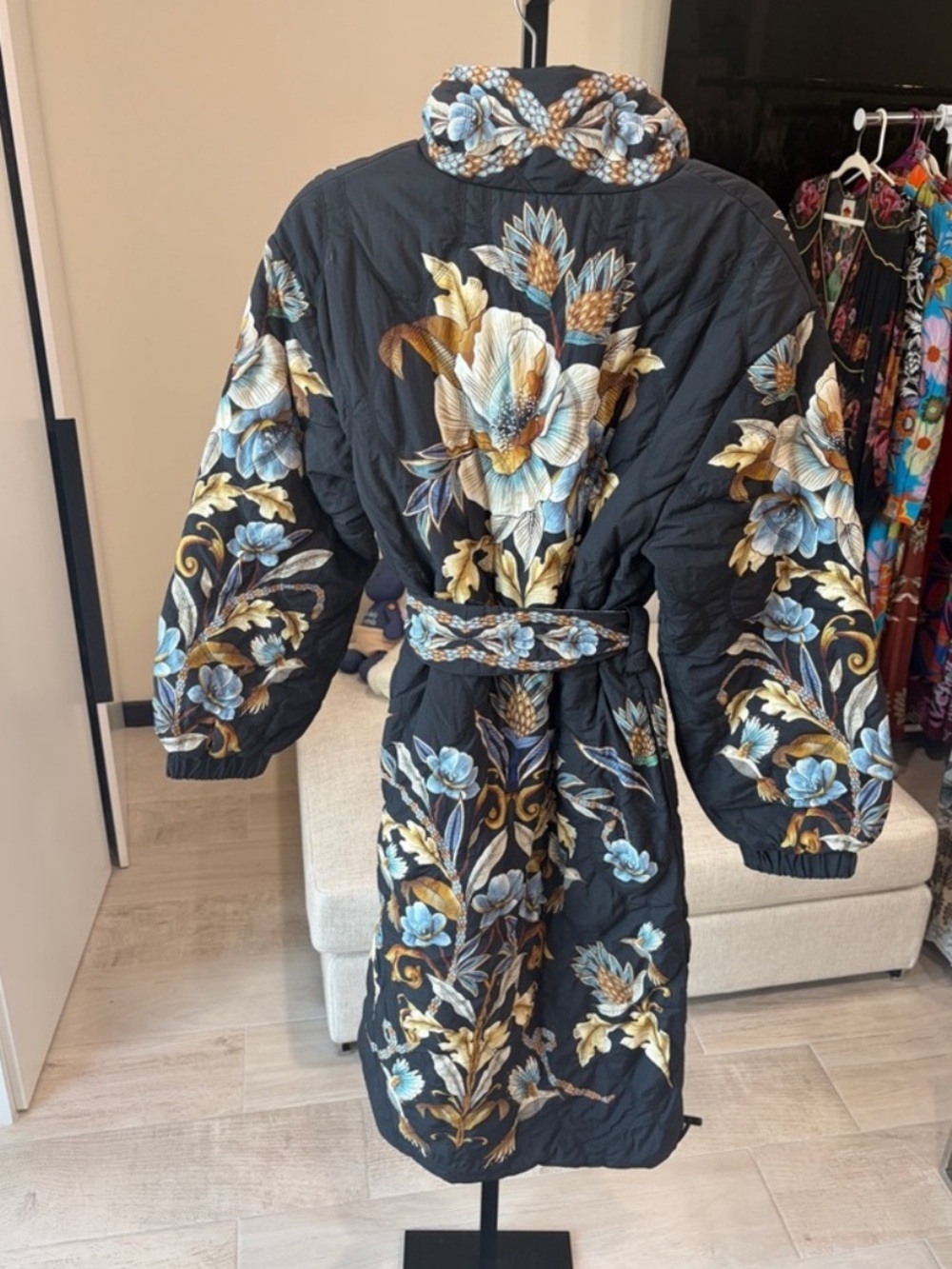Black Flowerful Snake Garden Reversible Maxi Puffer
Jacket by Farm Rio DT - Picture 8 of 12
